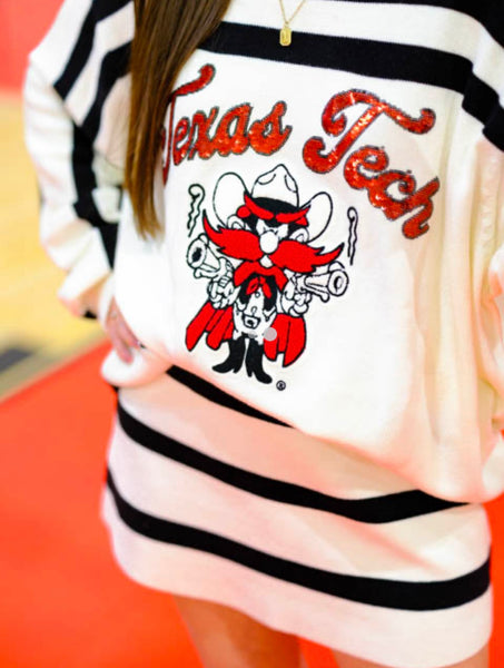 Queen of Sparkles wreck em Long Sleeve Sweatee – Leopard Grove