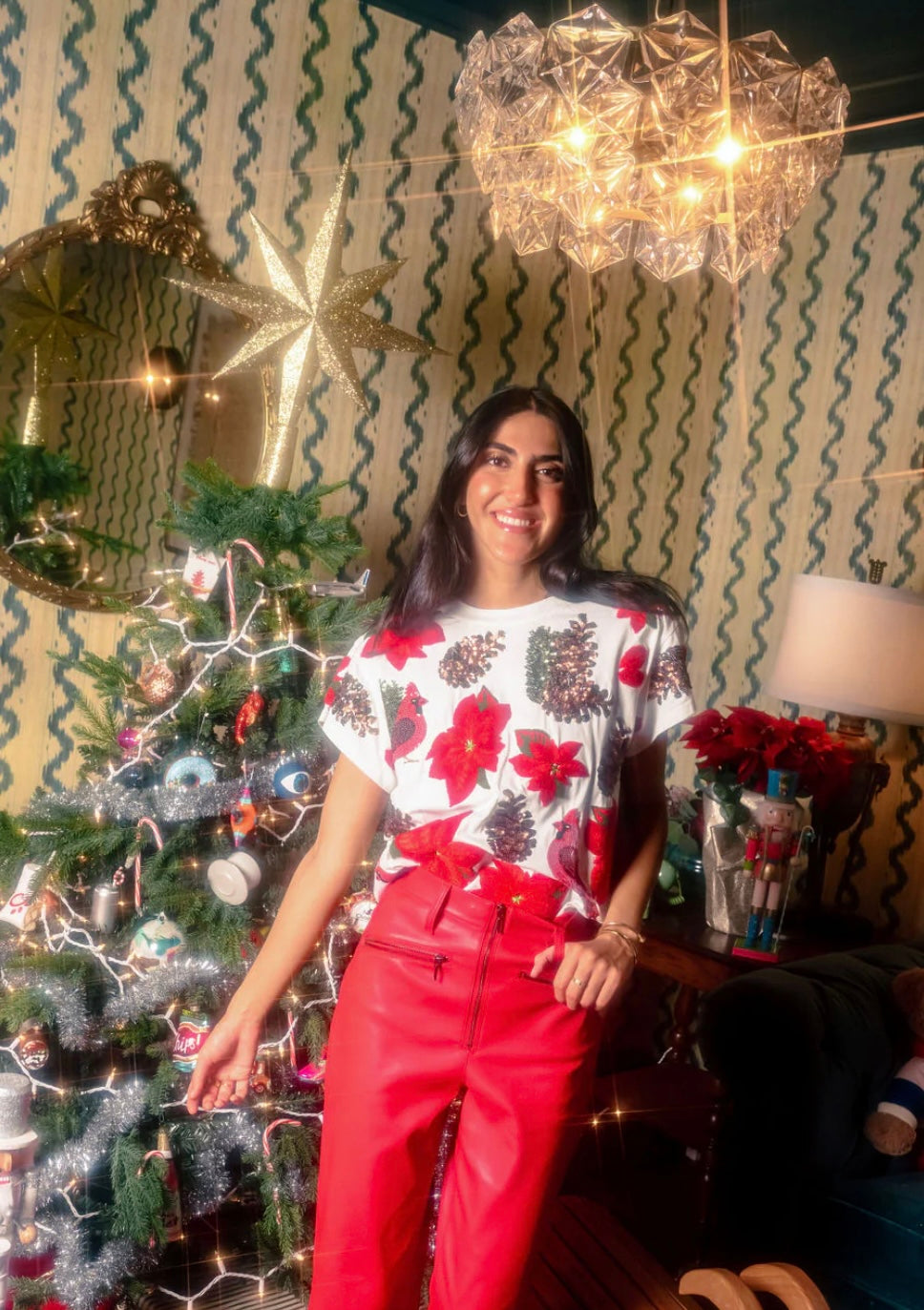 Queen of Sparkles White Poinsettia & Pine Cone Tee