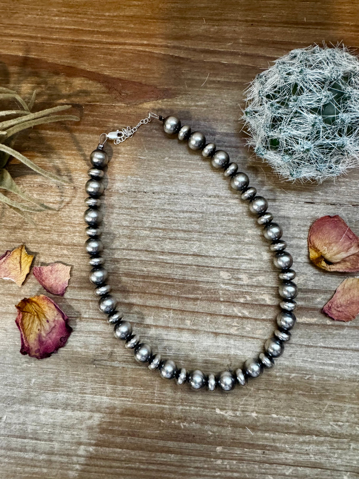 14 inch 10 mm and 10 mm Sterling Silver Pearls choker necklace — product photo.