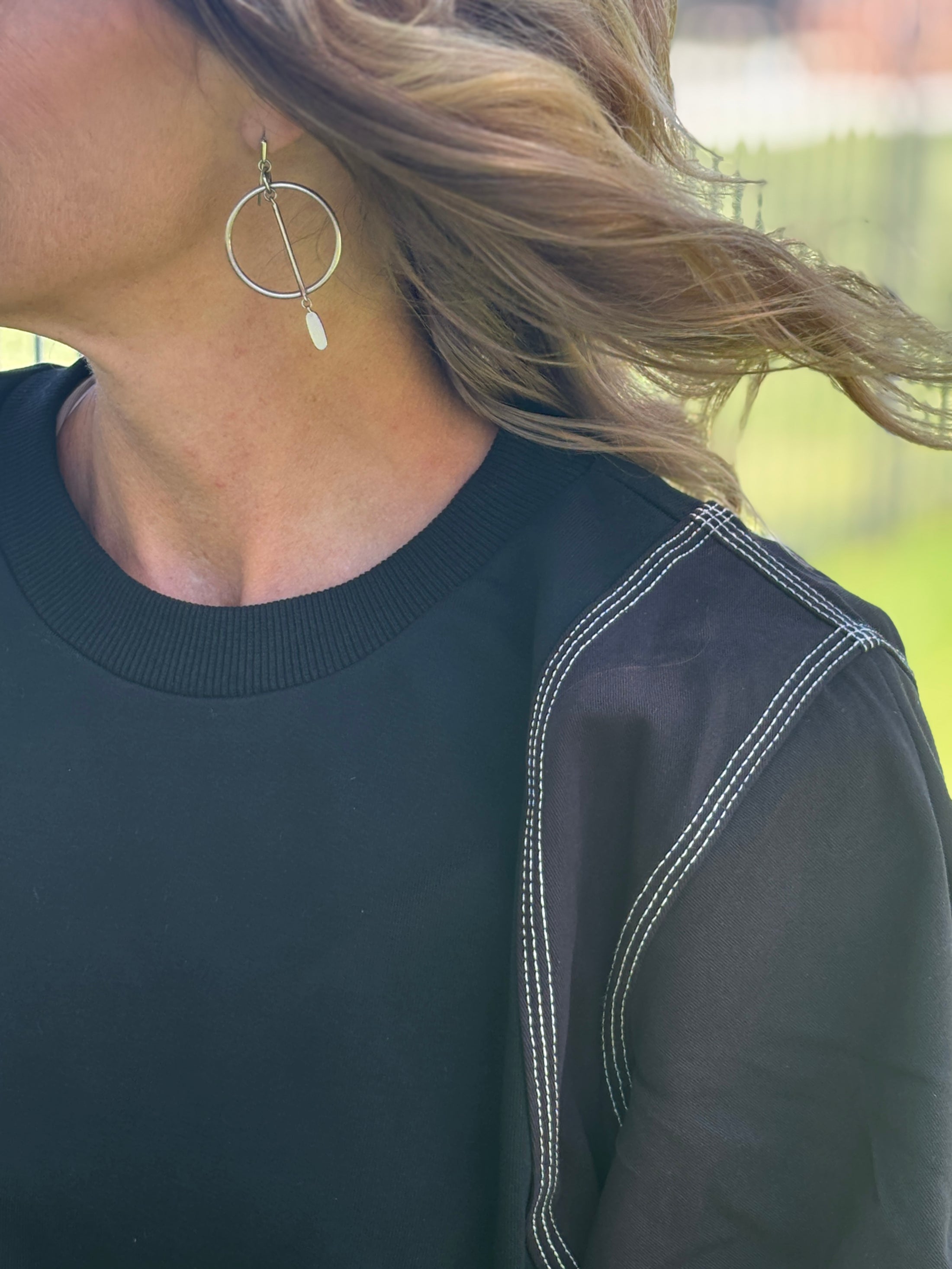 Black Jean Stitch Top by Entro