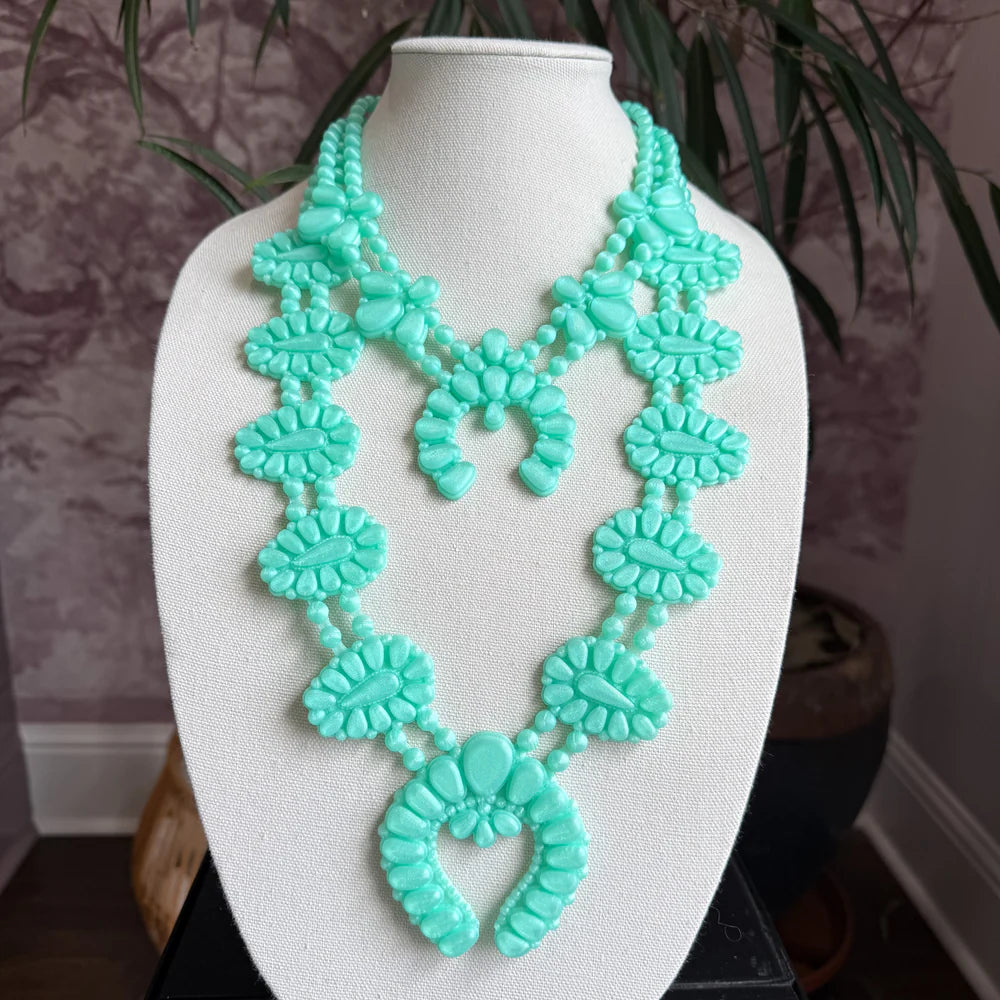Night Bloom Necklace in Stardust Mint