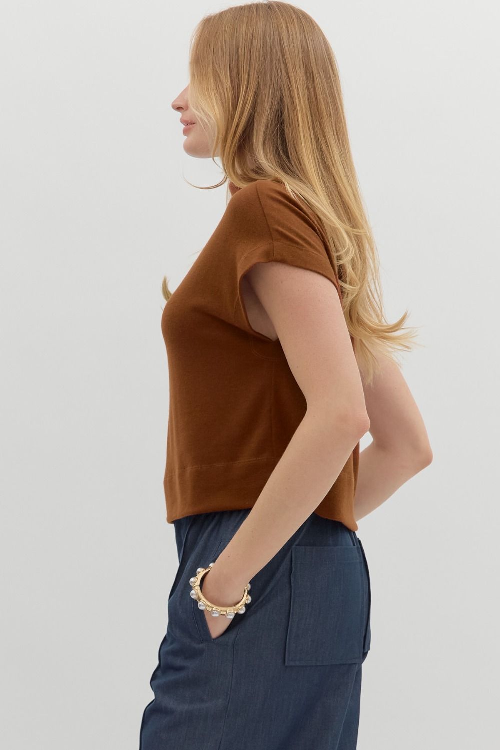 Casual Top - Chocolate Brown by Entro