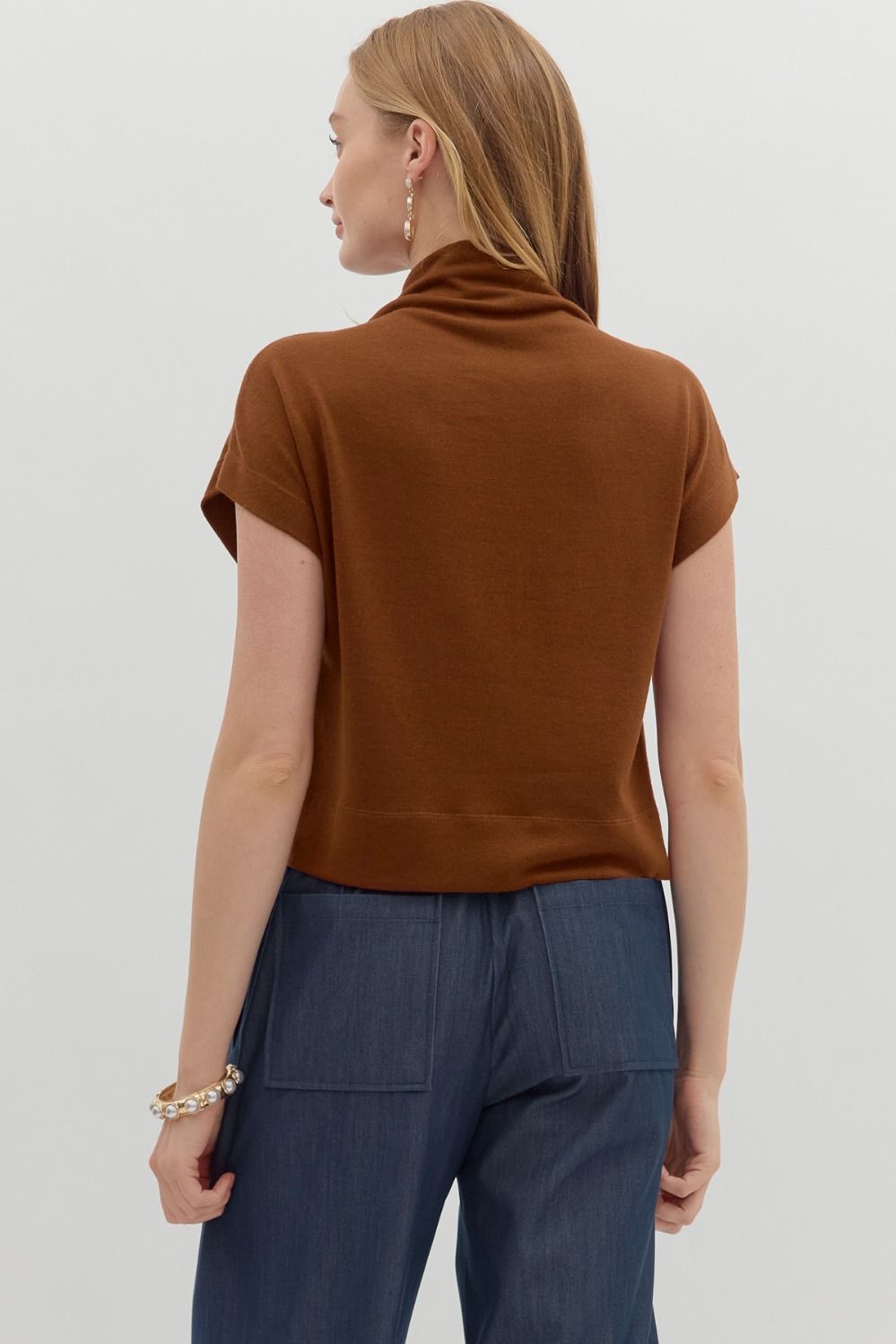 Casual Top - Chocolate Brown by Entro