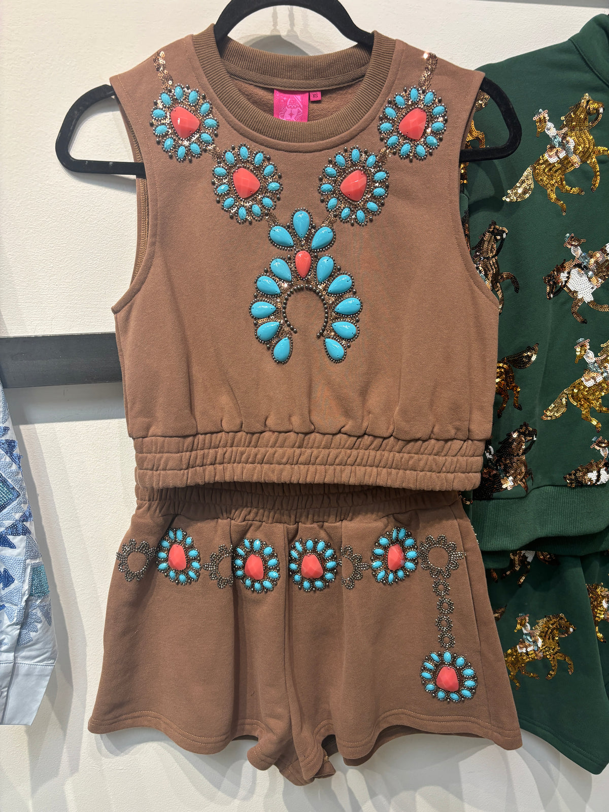 Queen of Sparkles Brown Turquoise Necklace Top