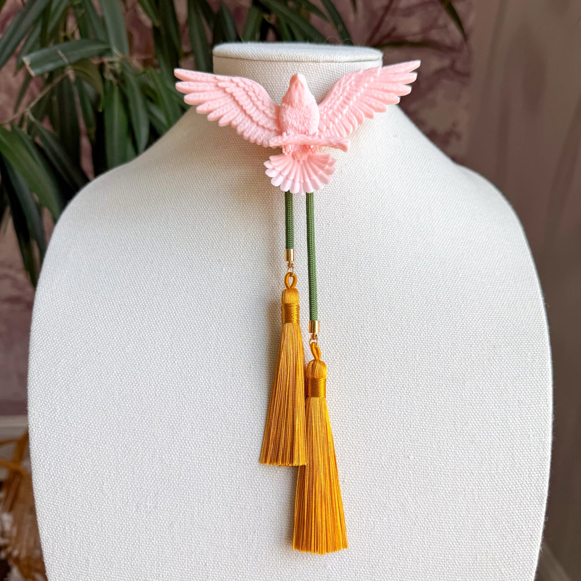 Eagle Bolo in Blush Pink