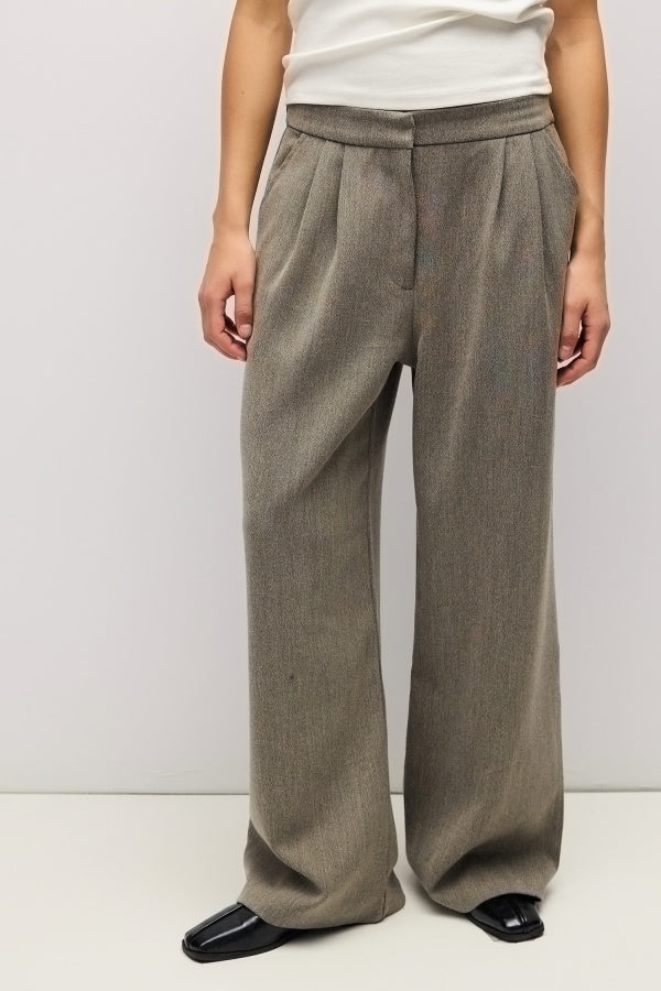 Mod Ref Emma Pants - Taupe