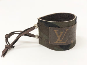 Authentic and Rare LOUIS VUITTON Hockenheim Bracelet for Sale in